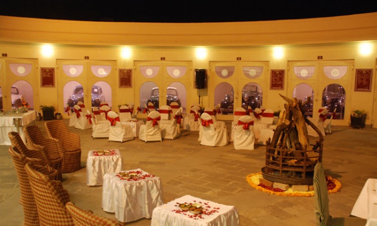 Garden Hotel
