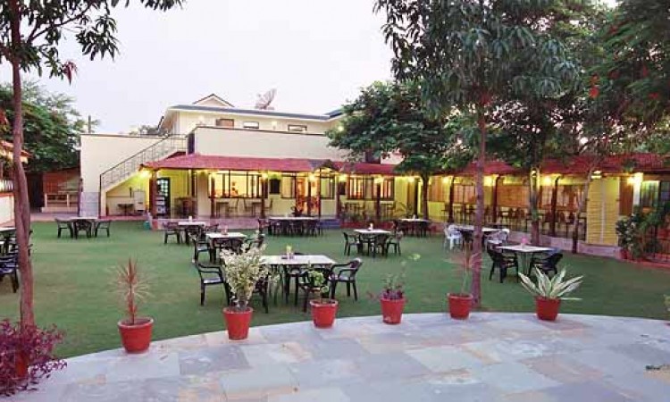 Shilpi Resort