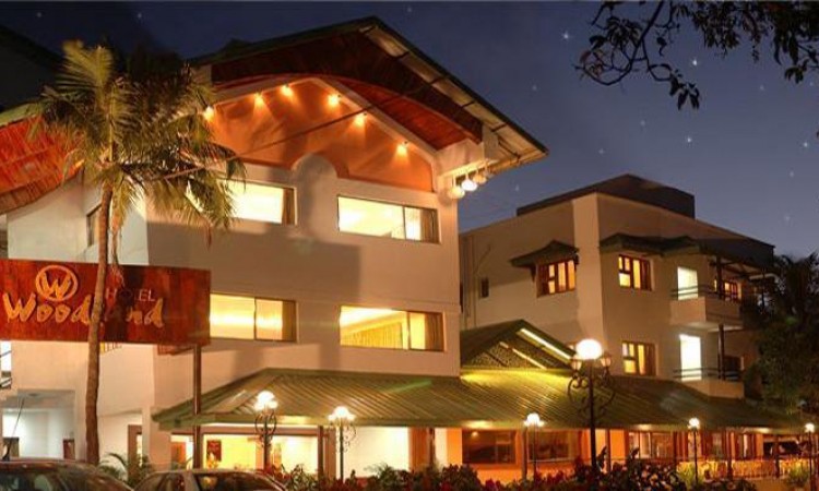 Hotel Woodland