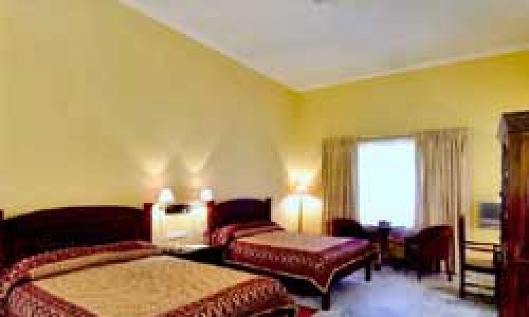 Hotel Dev Villas