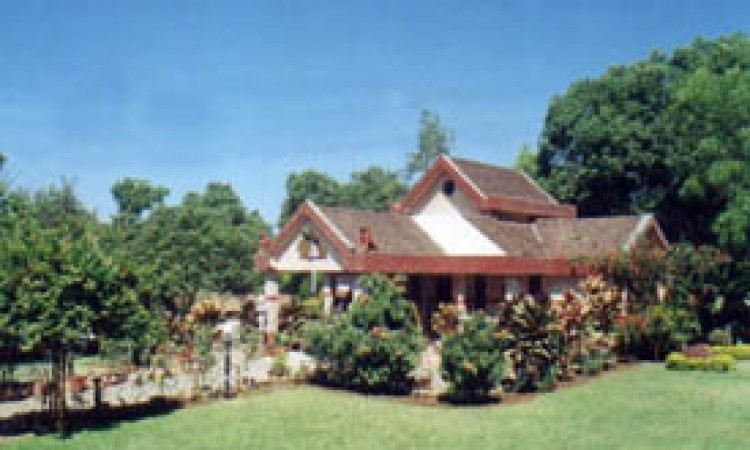 Hotel Hilltop