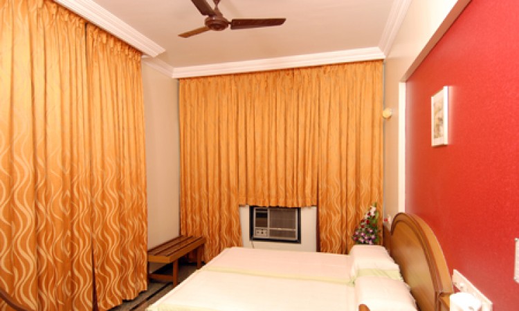 Comfortable Bed Comfortable Bed