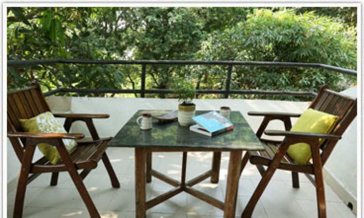 Attached tea table with rooms Attached tea table with rooms
