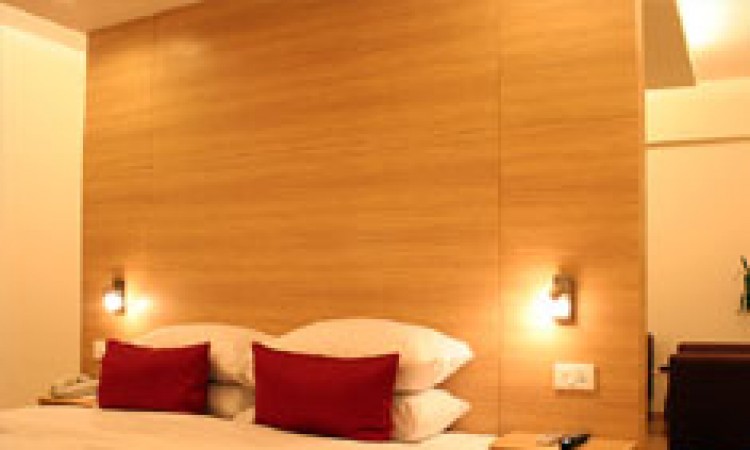 Red fox hotel