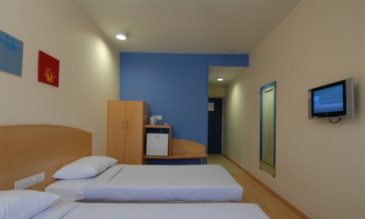 Room2 Room2