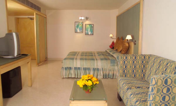 Deluxe Suite