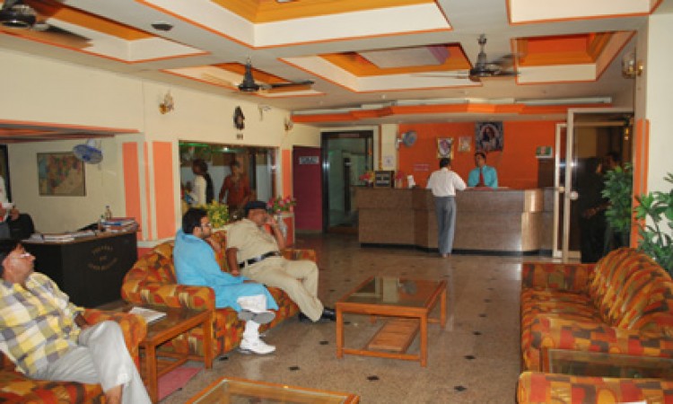 Guest sitting area Guest sitting area
