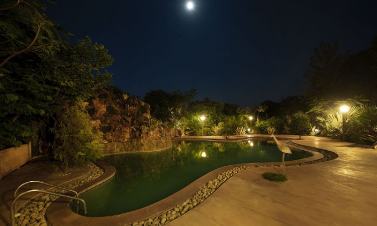 Swimming pool at night Swimming pool at night