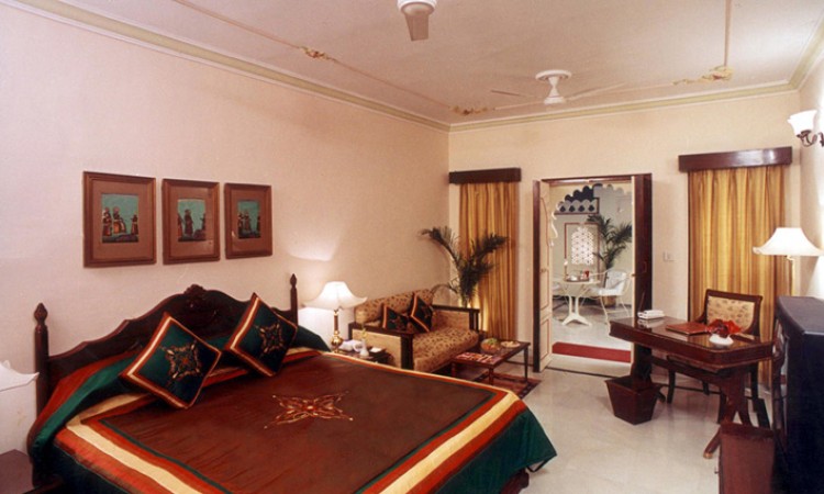 Palace room