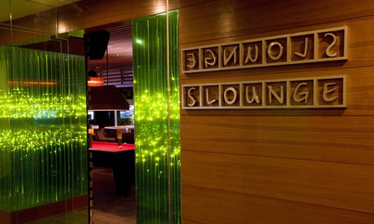 Slounge-entrance