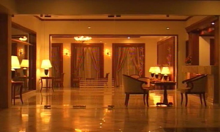 Lobby Lobby