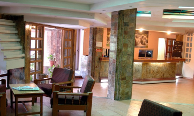 Lobby Lobby