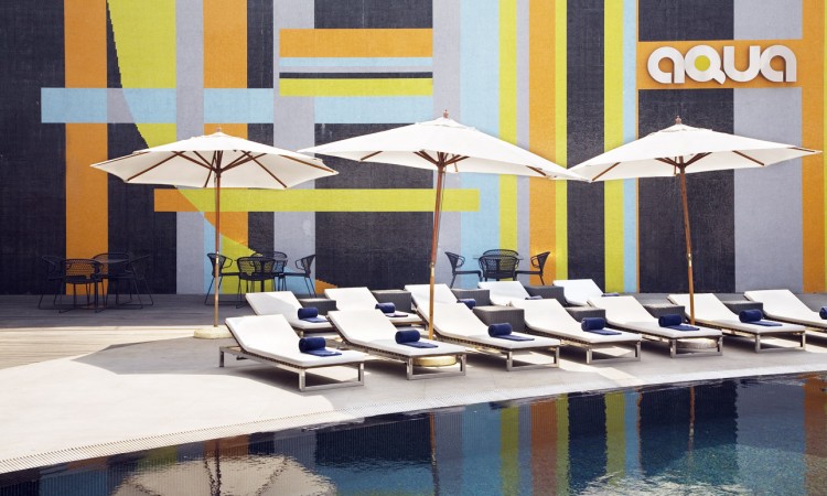 Poolside Bar