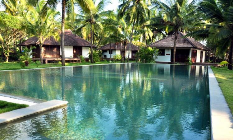 Swimming-pool Swimming-pool