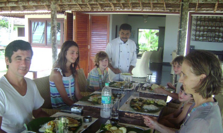 Traditional-meal-of-Kerala Traditional-meal-of-Kerala