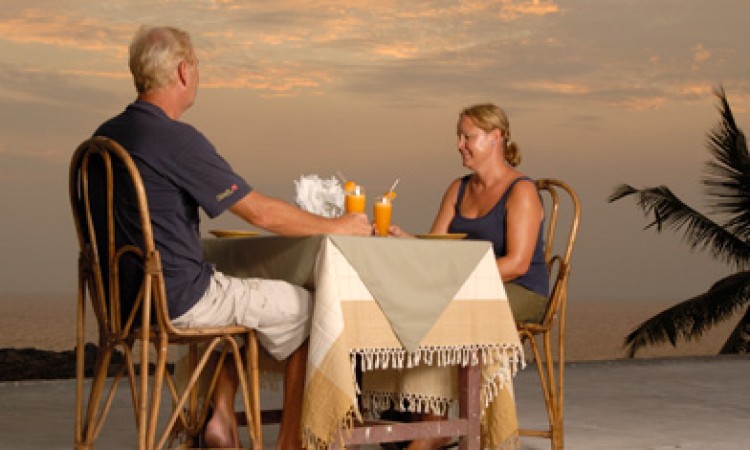 Dining by the sea Dining by the sea
