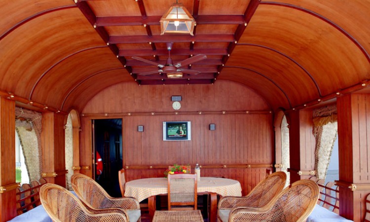 House Boat Front View