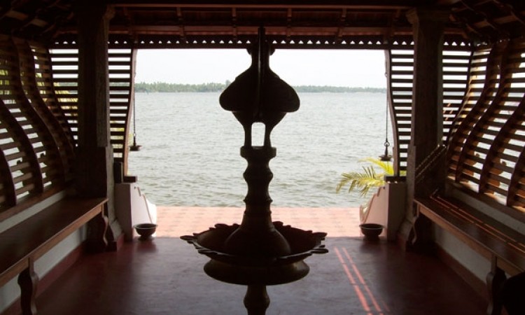 Scenery through Reception