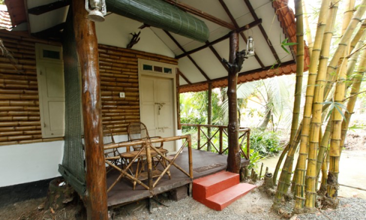 Bamboo Cottage