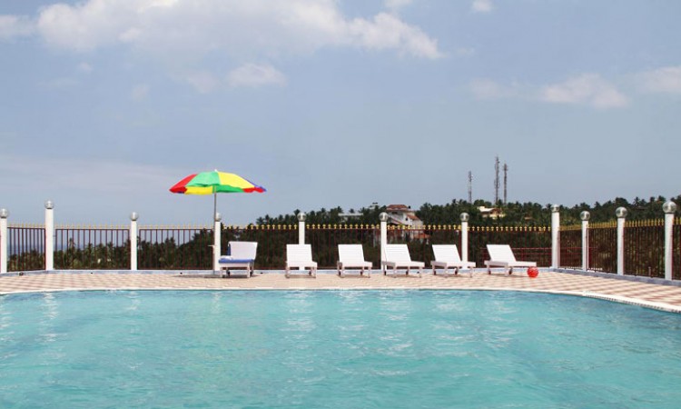 Reclining cots by the Pool Reclining cots by the Pool