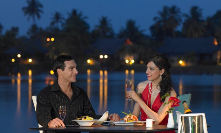 Couple Dining Couple Dining