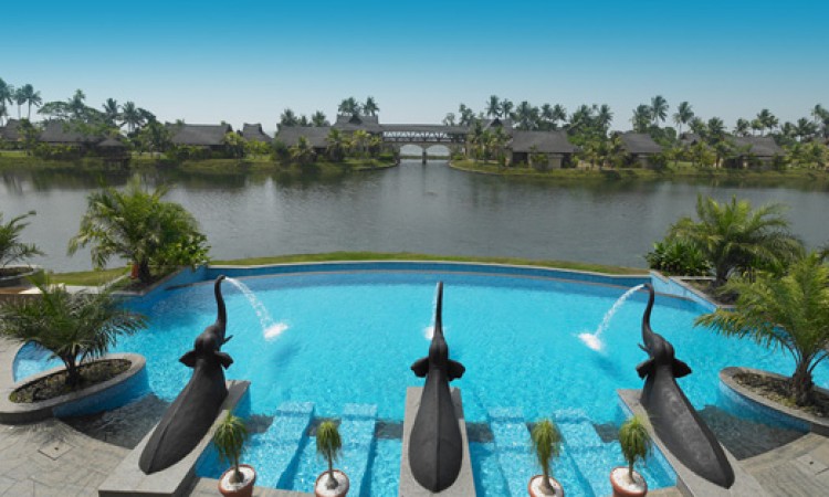 Swimming Pool Swimming Pool