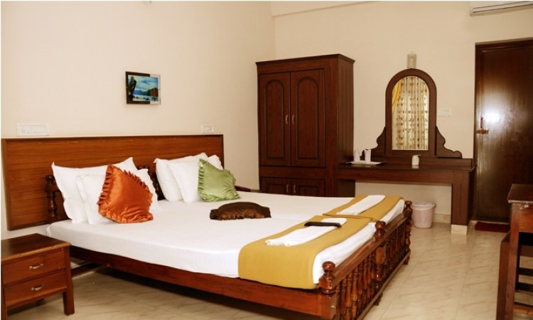 Room 1 Room 1
