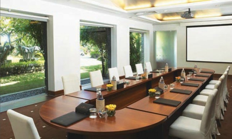 Agenda, the Meeting Room