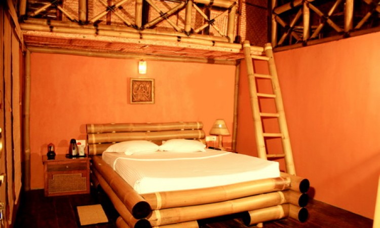 Bedroom in the Bamboo Tree House Bedroom in the Bamboo Tree House