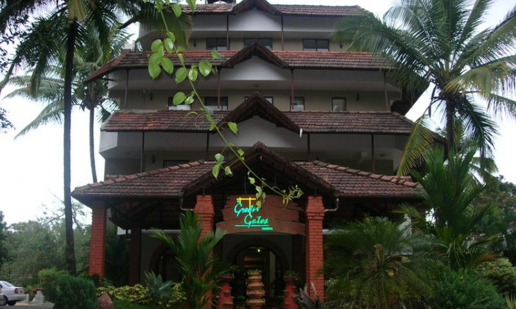 Front View of the Hotel Front View of the Hotel