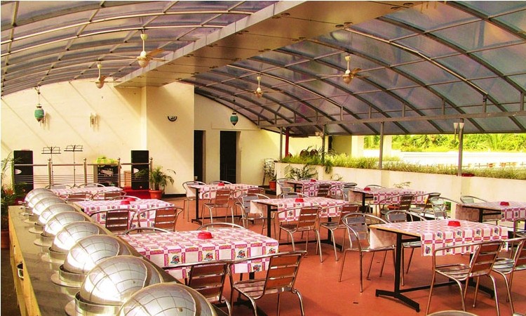 Terrace dining