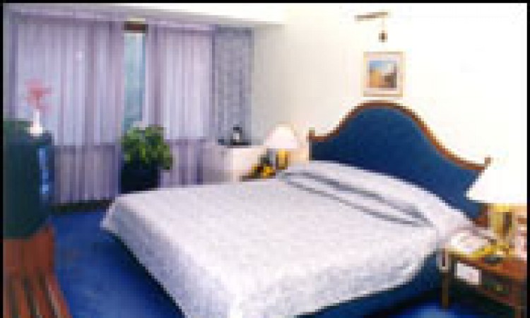 Suite room