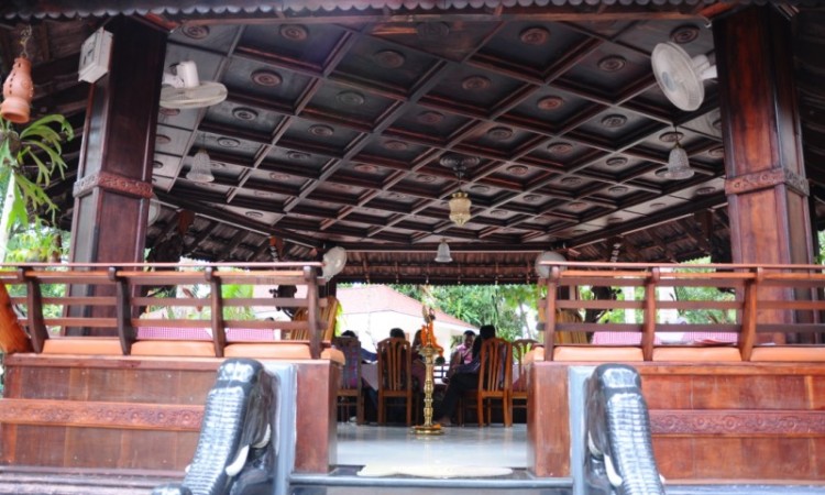 Way to Restaurant