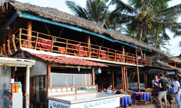 Clafouti Beach Resort Restaurant