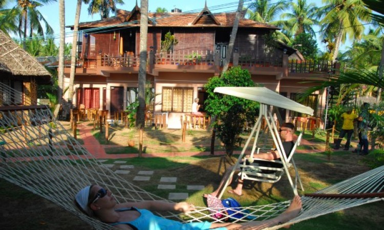 Relaxing Guests