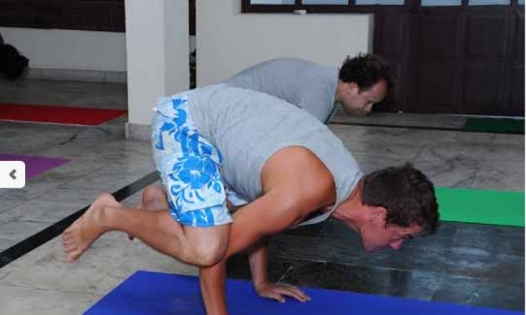 Yoga Yoga