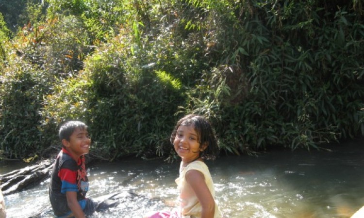 Kids enjoying Splash