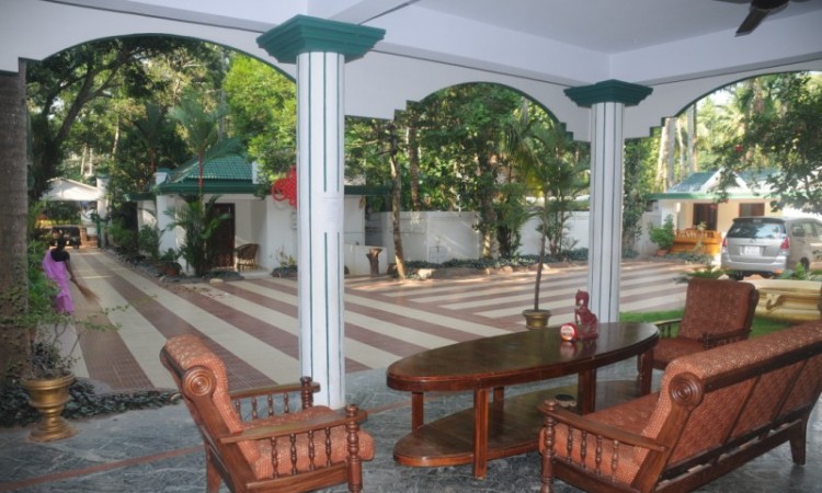 Verandah at the Entrance 2