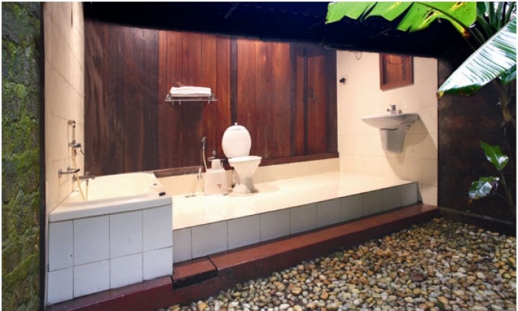 Garden Bathroom