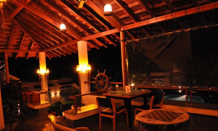 Roof Top Restaurant Roof Top Restaurant