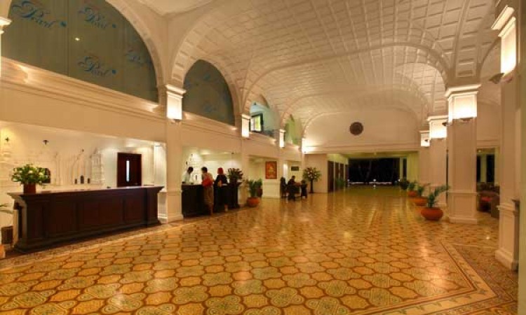 Lobby Lobby