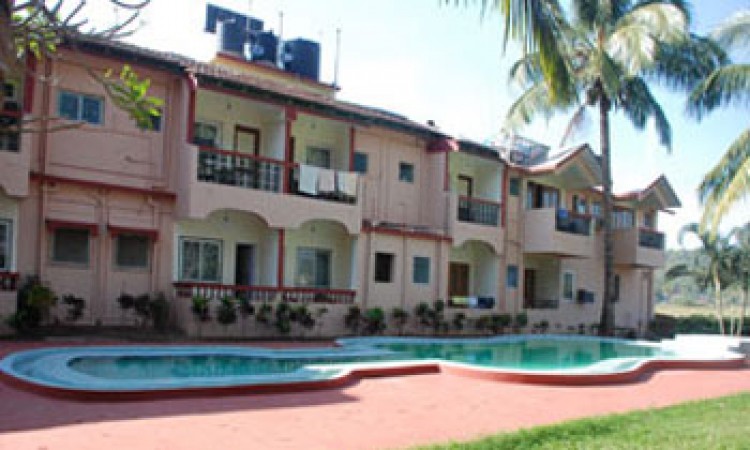 Hotel by the pool