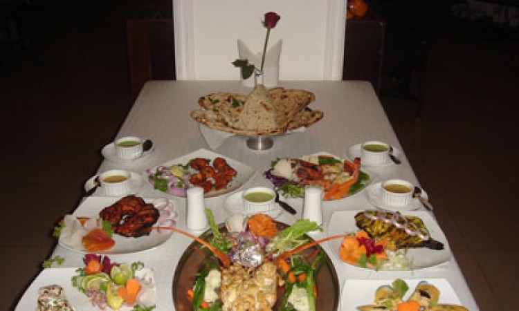 Dining Dining