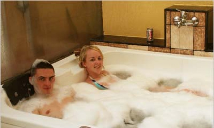 Bathtub Bathtub