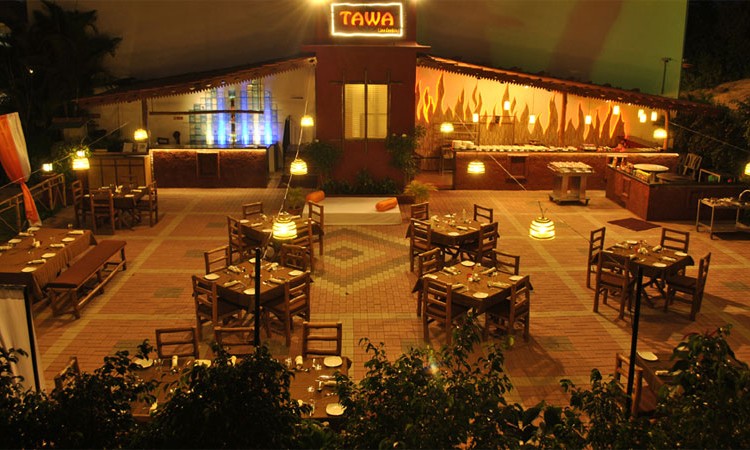 Open-air restaurant
