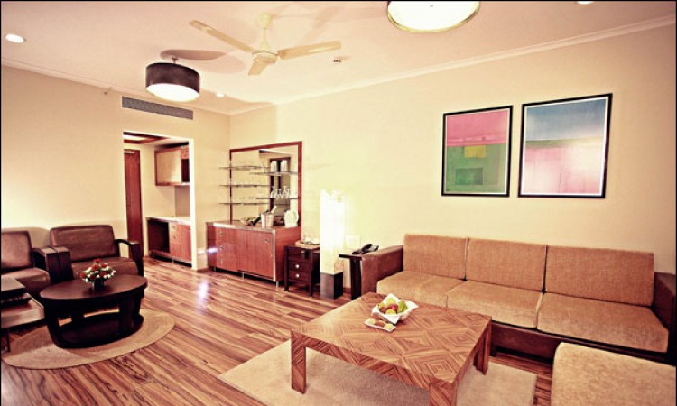 Suite room living area