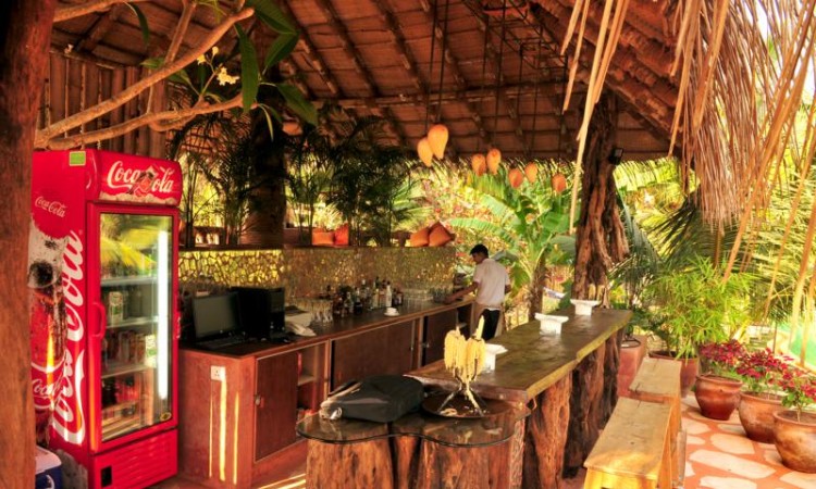 Bar Bar