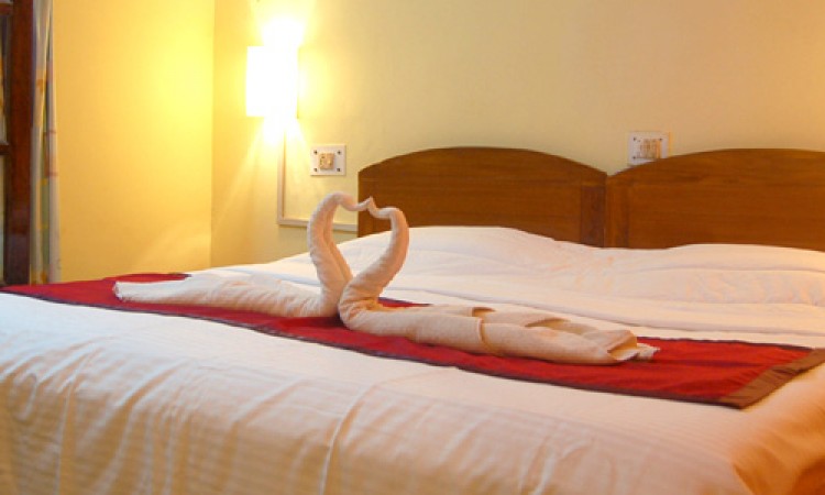Double Bed Double Bed