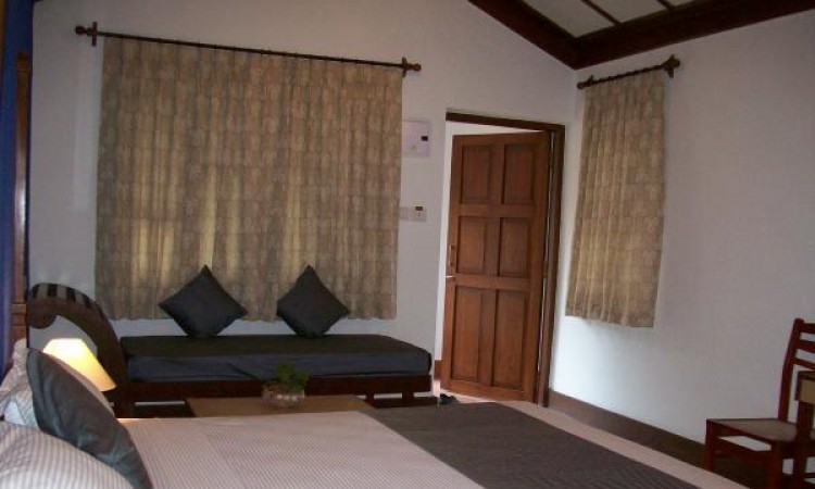 Deluxe Room with Single Balcony_5