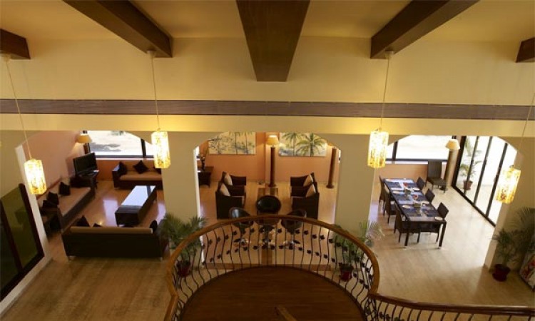 Lobby Lobby